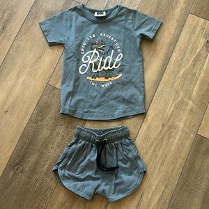 Petite Hailey Acid Wash Shorts + SS Shirt Set - Size 3 - Vintage Blue